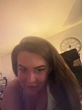 Snapshot of Mia_MilesXXX chatting on March 5, 2025, 2:03 am Mia MilesXXX online show from March 5, 2025, 2:03 am