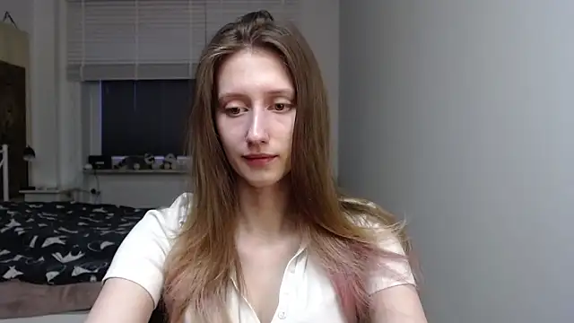 LUNA delight online show from February 4, 2026, 6:30 am