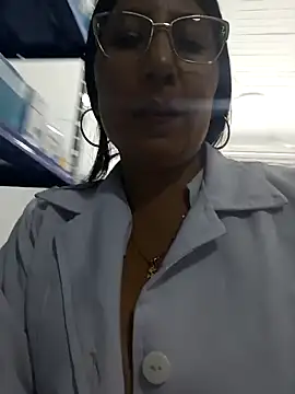 Megan jennerr online show from March 18, 2025, 9:53 pm