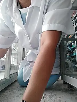 Megan jennerr online show from March 12, 2025, 7:04 pm