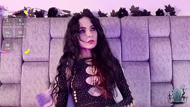 Alice noir online show from November 30, 2025, 6:09 pm