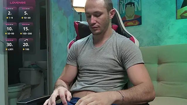 Snapshot of AxelFairchaild chatting on February 5, 2026, 1:29 pm AxelFairchaild online show from February 5, 2026, 1:29 pm