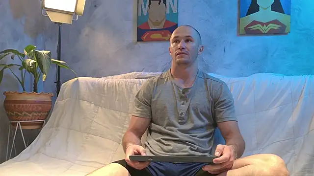 Snapshot of AxelFairchaild chatting on January 16, 2026, 1:26 pm AxelFairchaild online show from January 16, 2026, 1:26 pm