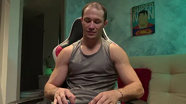 Snapshot of AxelFairchaild chatting on January 14, 2026, 1:15 pm AxelFairchaild online show from January 14, 2026, 1:15 pm