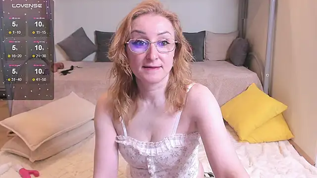 MadissonKiss online show from March 28, 2026, 12:00 am