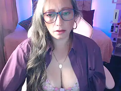 Melanyy 100 online show from January 30, 2025, 10:51 pm