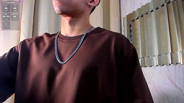 AkazaBoy  online show from July 29, 2026, 5:50 am