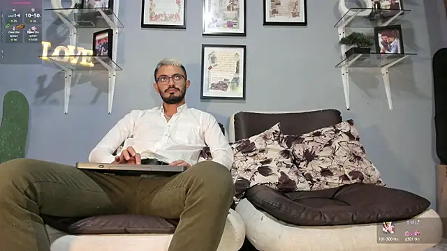 Snapshot of ETHAN_ADAM chatting on September 8, 2025, 7:57 pm ETHAN ADAM online show from September 8, 2025, 7:57 pm