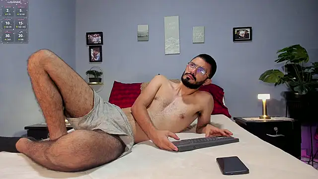 Snapshot of ETHAN_ADAM chatting on March 21, 2025, 10:39 am ETHAN ADAM online show from March 21, 2025, 10:39 am