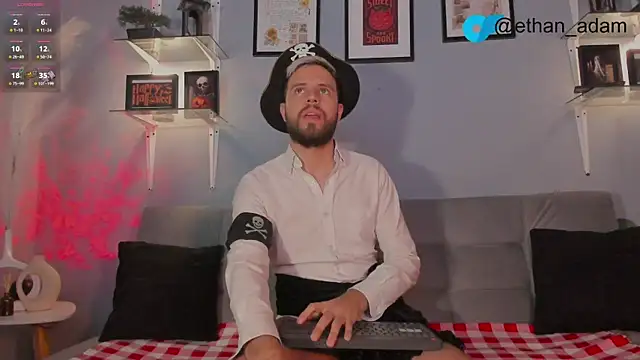 Snapshot of ETHAN_ADAM chatting on October 2, 2025, 10:40 am ETHAN ADAM online show from October 2, 2025, 10:40 am