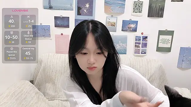 Snapshot of LiLiYbaby chatting on September 10, 2025, 6:34 am LiLiYbaby online show from September 10, 2025, 6:34 am