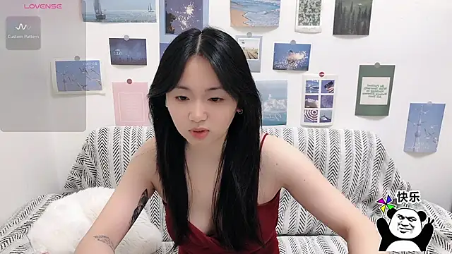 LiLiYbaby online show from November 15, 2025, 6:39 am