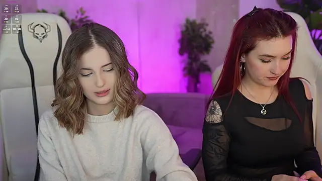 Magnetic Mia  online show from March 12, 2025, 8:09 pm