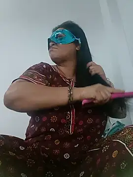 Snapshot of Punjabi_beauty123 chatting on October 31, 2025, 3:03 am Punjabi beauty123 online show from October 31, 2025, 3:03 am