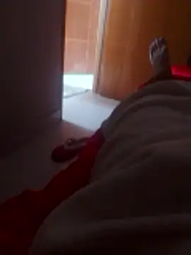 alvaroenriqe23 online show from January 18, 2026, 6:11 pm