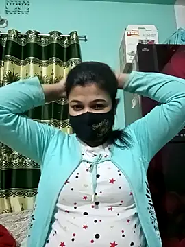 Snapshot of Sumi-roy chatting on December 15, 2025, 5:19 pm Sumi-roy online show from December 15, 2025, 5:19 pm