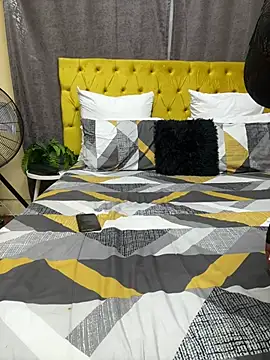 Snapshot of BeautyAuroa chatting on January 9, 2026, 6:37 pm BeautyAuroa online show from January 9, 2026, 6:37 pm