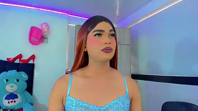 Snapshot of Hellen_moons__ chatting on October 22, 2025, 6:18 pm Hellen moons online show from October 22, 2025, 6:18 pm