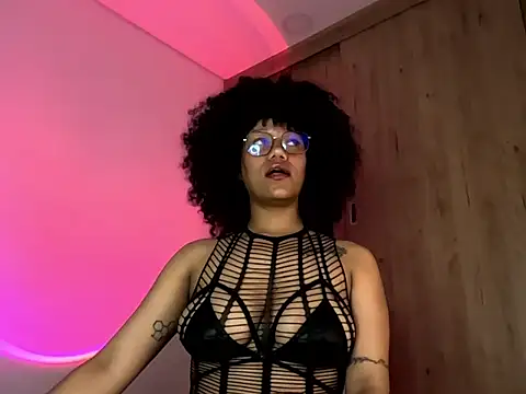 Ale xandra online show from April 18, 2026, 1:30 am