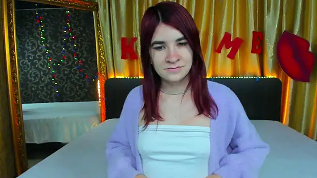  Polly Love  online show from February 5, 2025, 7:18 am