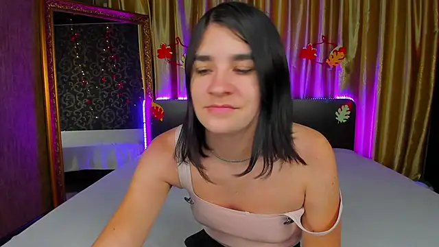  Polly Love  online show from October 21, 2025, 12:15 pm