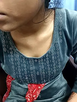 Snapshot of Aradhna_cute chatting on March 3, 2025, 9:34 am Aradhna cute online show from March 3, 2025, 9:34 am
