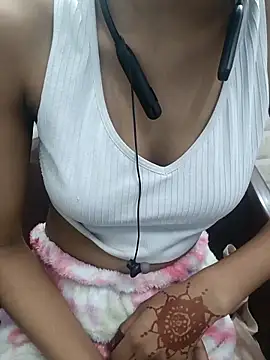 Snapshot of Aradhna_cute chatting on February 19, 2025, 3:50 am Aradhna cute online show from February 19, 2025, 3:50 am