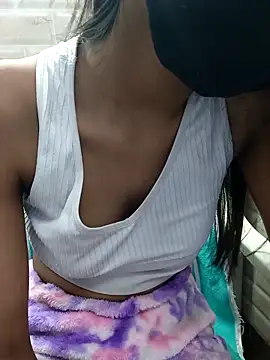 Snapshot of Aradhna_cute chatting on February 17, 2025, 10:29 am Aradhna cute online show from February 17, 2025, 10:29 am