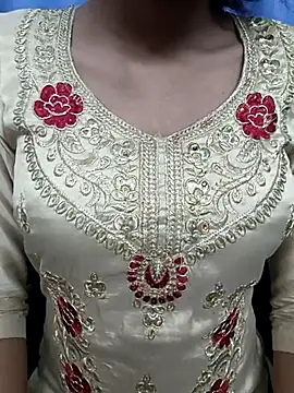 Snapshot of Aradhna_cute chatting on February 26, 2025, 5:13 am Aradhna cute online show from February 26, 2025, 5:13 am