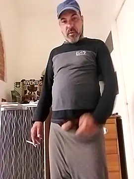 affascino online show from April 19, 2026, 6:58 am