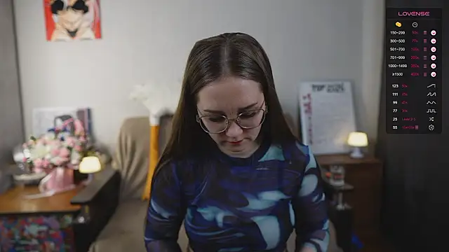 Miatiny online show from February 15, 2026, 6:18 pm