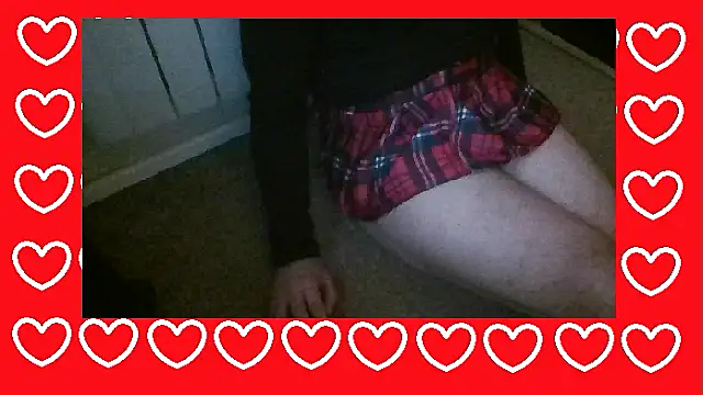 Snapshot of AshWinter chatting on February 7, 2025, 8:10 pm AshWinter online show from February 7, 2025, 8:10 pm