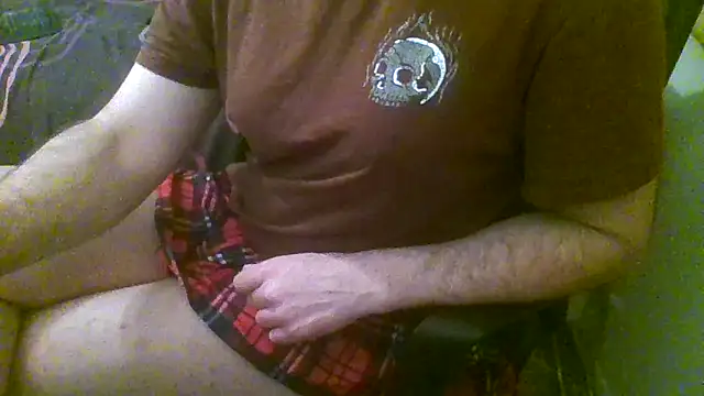 Snapshot of AshWinter chatting on December 11, 2024, 9:34 pm AshWinter online show from December 11, 2024, 9:34 pm