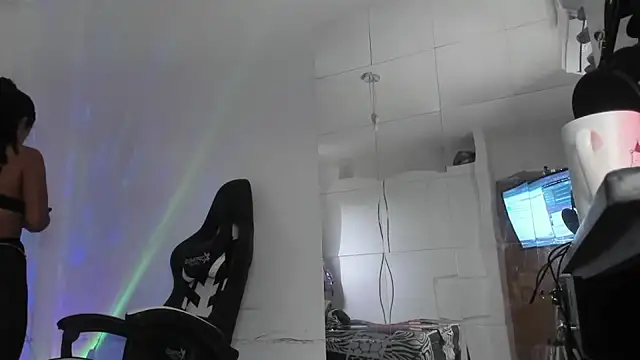 Moon Sammy online show from February 8, 2026, 1:31 pm