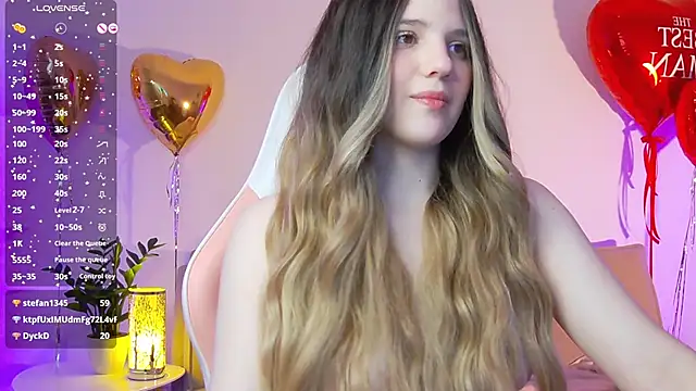 Roxieex online show from February 14, 2025, 3:22 am