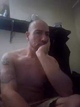 Snapshot of nakedtony81 chatting on March 18, 2026, 5:32 am nakedtony81 online show from March 18, 2026, 5:32 am