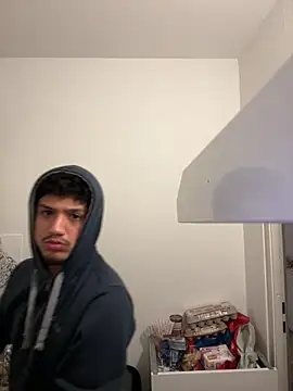 sweet  paar online show from December 21, 2025, 6:09 pm