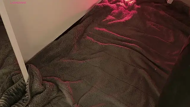 Snapshot of Megan_mooree_ chatting on September 10, 2025, 12:15 pm Megan mooree online show from September 10, 2025, 12:15 pm