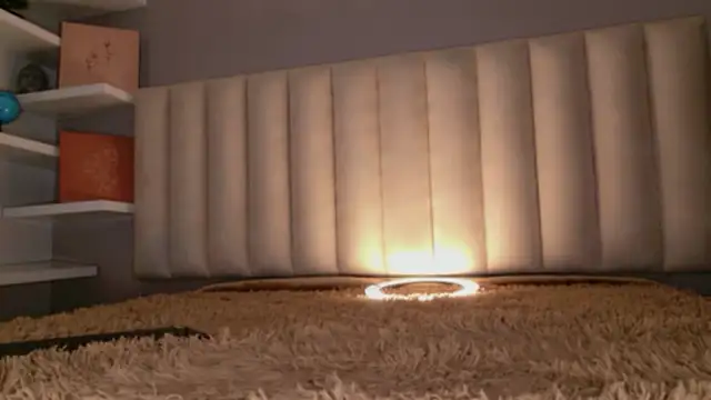 Megan mooree  online show from March 19, 2026, 1:00 pm