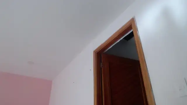 Gabycutee online show from February 19, 2026, 8:28 pm