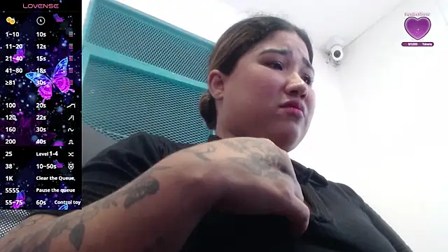 Gabycutee online show from October 24, 2025, 9:36 pm