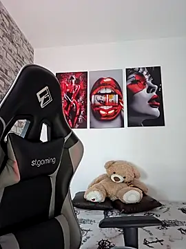 Antonella2 m online show from September 13, 2025, 12:05 pm