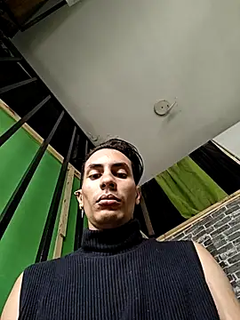 divinityros online show from April 9, 2026, 5:08 pm