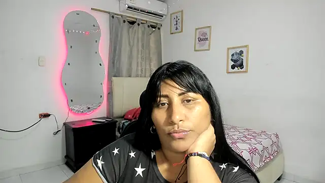 Snapshot of nikol_sexy39 chatting on September 26, 2025, 2:02 pm nikol sexy39 online show from September 26, 2025, 2:02 pm