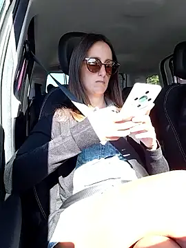 Snapshot of Alexvit2616 chatting on October 7, 2025, 9:43 am Alexvit2616 online show from October 7, 2025, 9:43 am