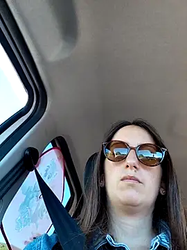 Snapshot of Alexvit2616 chatting on September 15, 2025, 8:15 am Alexvit2616 online show from September 15, 2025, 8:15 am