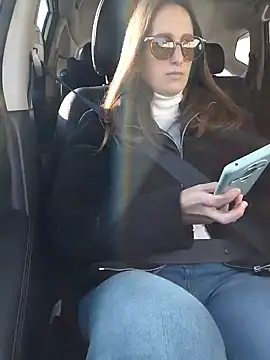 Snapshot of Alexvit2616 chatting on November 11, 2025, 9:26 am Alexvit2616 online show from November 11, 2025, 9:26 am