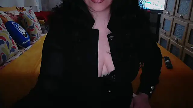 CronacaErotica online show from May 14, 2026, 12:46 pm