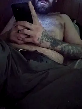 RobStrokes215 online show from December 23, 2025, 4:01 am