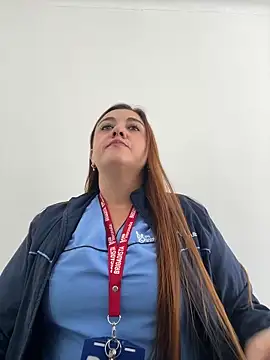 Snapshot of Shianrose chatting on March 9, 2026, 2:31 pm Shianrose online show from March 9, 2026, 2:31 pm